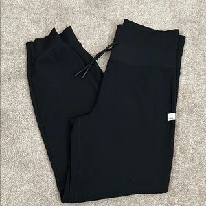 Vuori Black Women's Jogger Pants